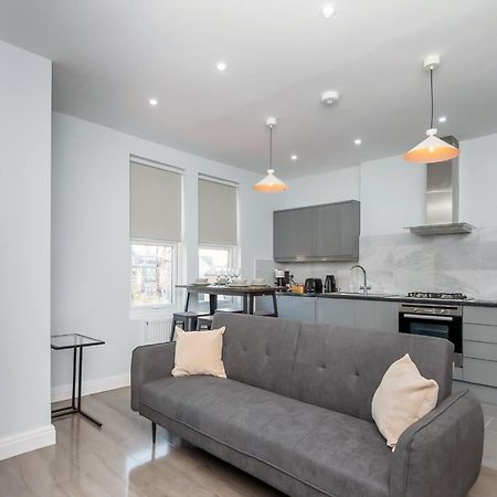 Taylor'S Apartment Wimbledon Londra Dış mekan fotoğraf